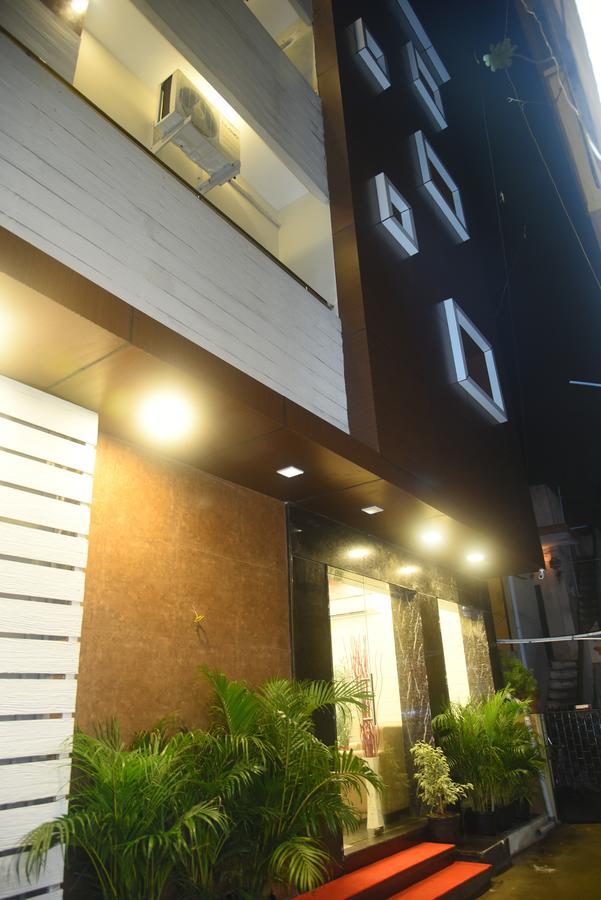 Hotel Olive Grand à Chennai Extérieur photo